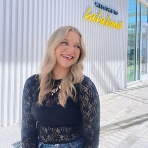 Meet your Posher, Anna